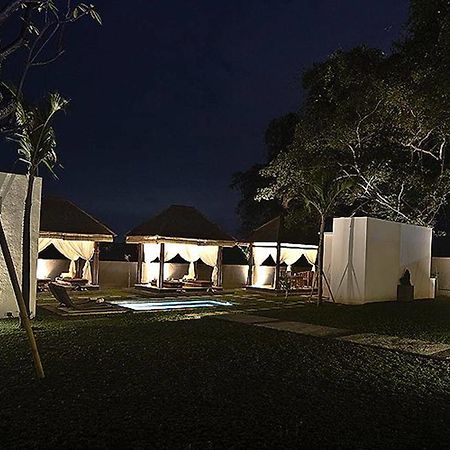 The Adnyana Villas & Spa เดนปาซาร์ ภายนอก รูปภาพ