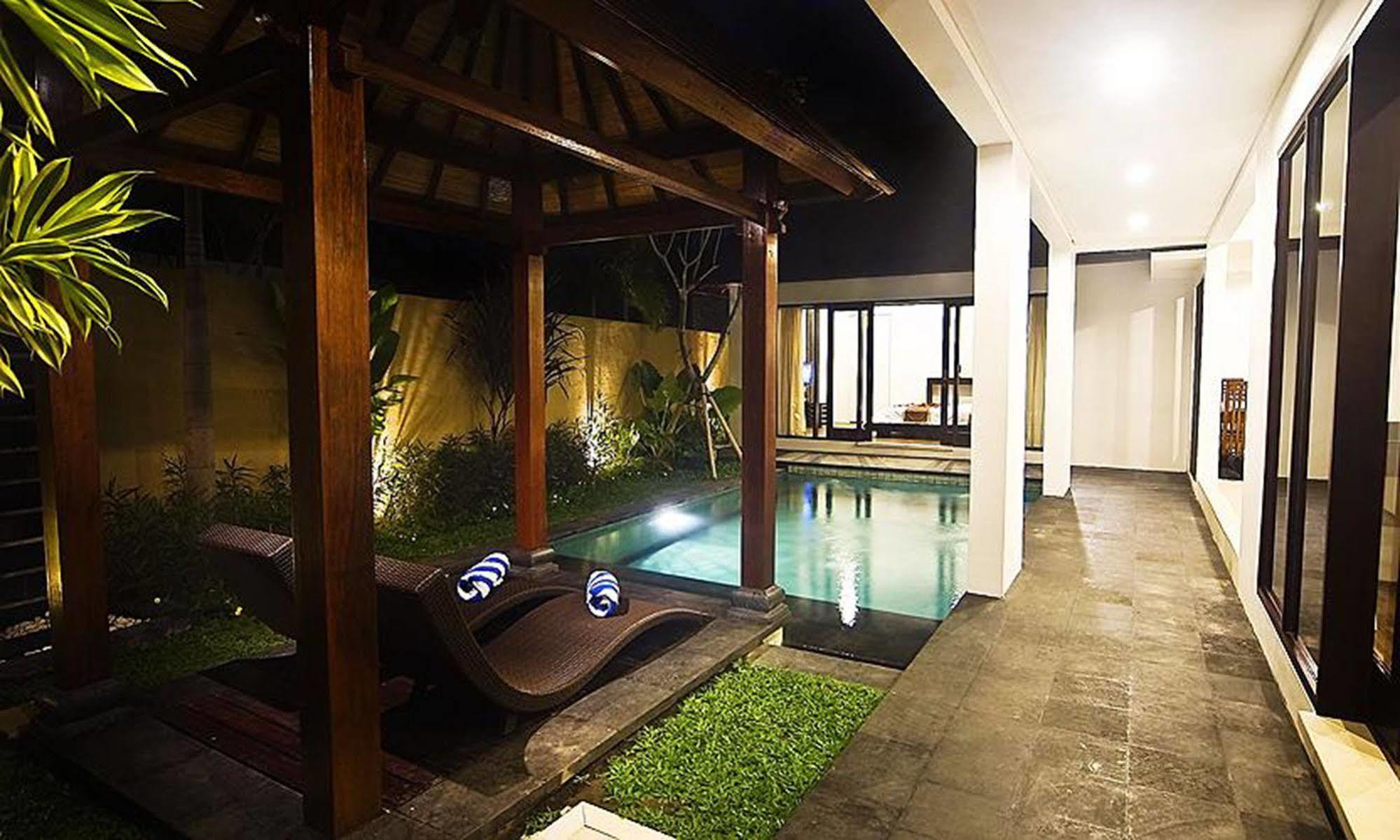 The Adnyana Villas & Spa เดนปาซาร์ ภายนอก รูปภาพ