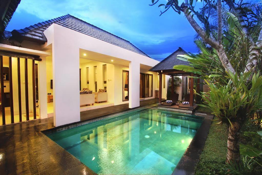 The Adnyana Villas & Spa เดนปาซาร์ ภายนอก รูปภาพ